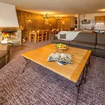Apart-hotel Altitude Les Arcs 2000 4*