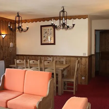 Altitude Les Arcs 2000 Aparthotel