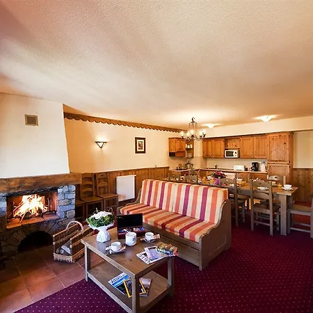Altitude Les Arcs 2000 Aparthotel